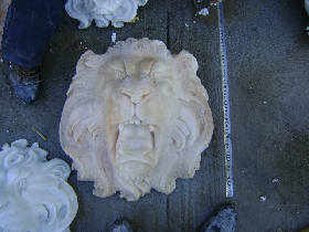 Yellow Lion Head Fountain